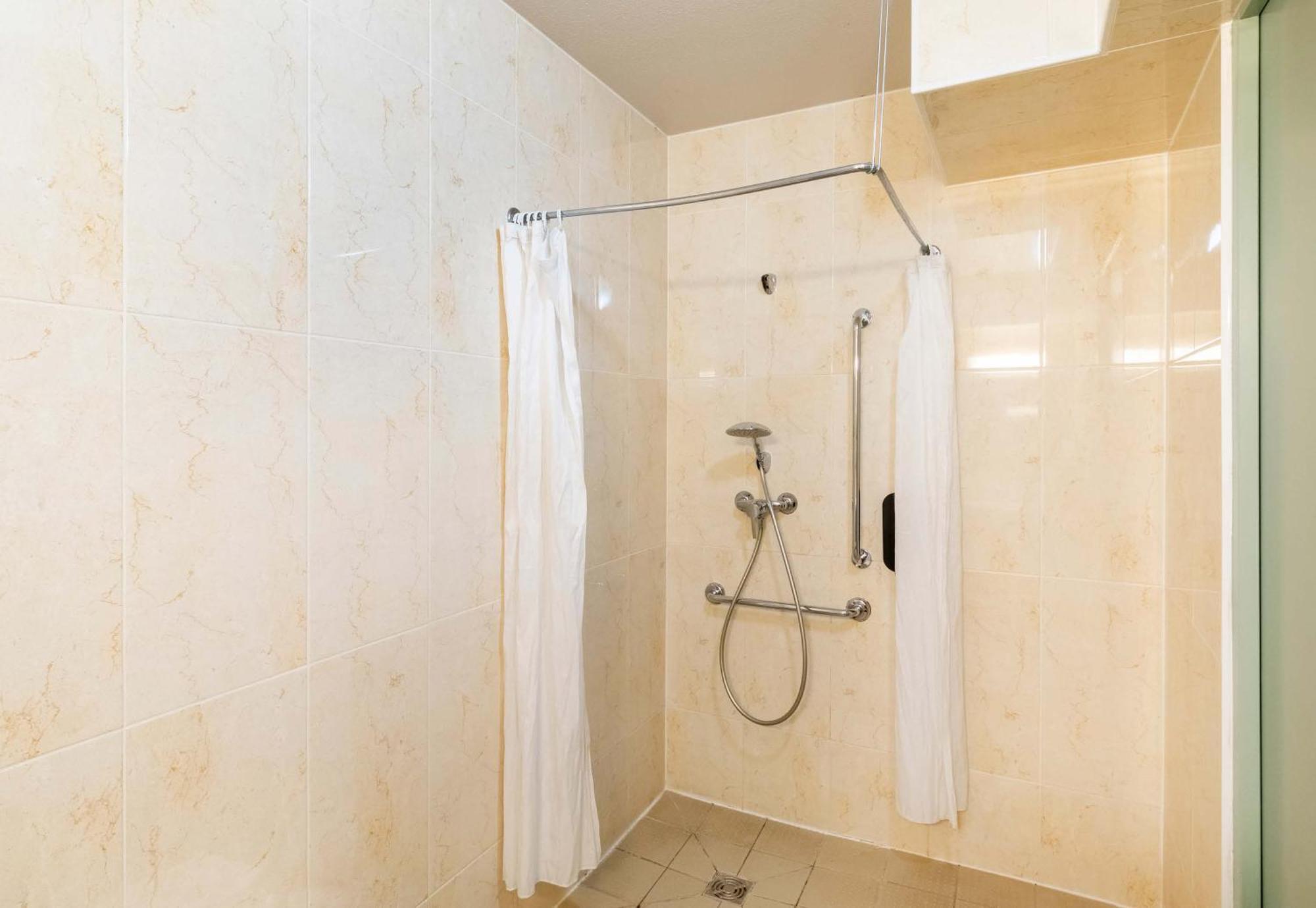 B&B Hotel Saint-Geours-De-Maremne Hossegor Eksteriør bilde
